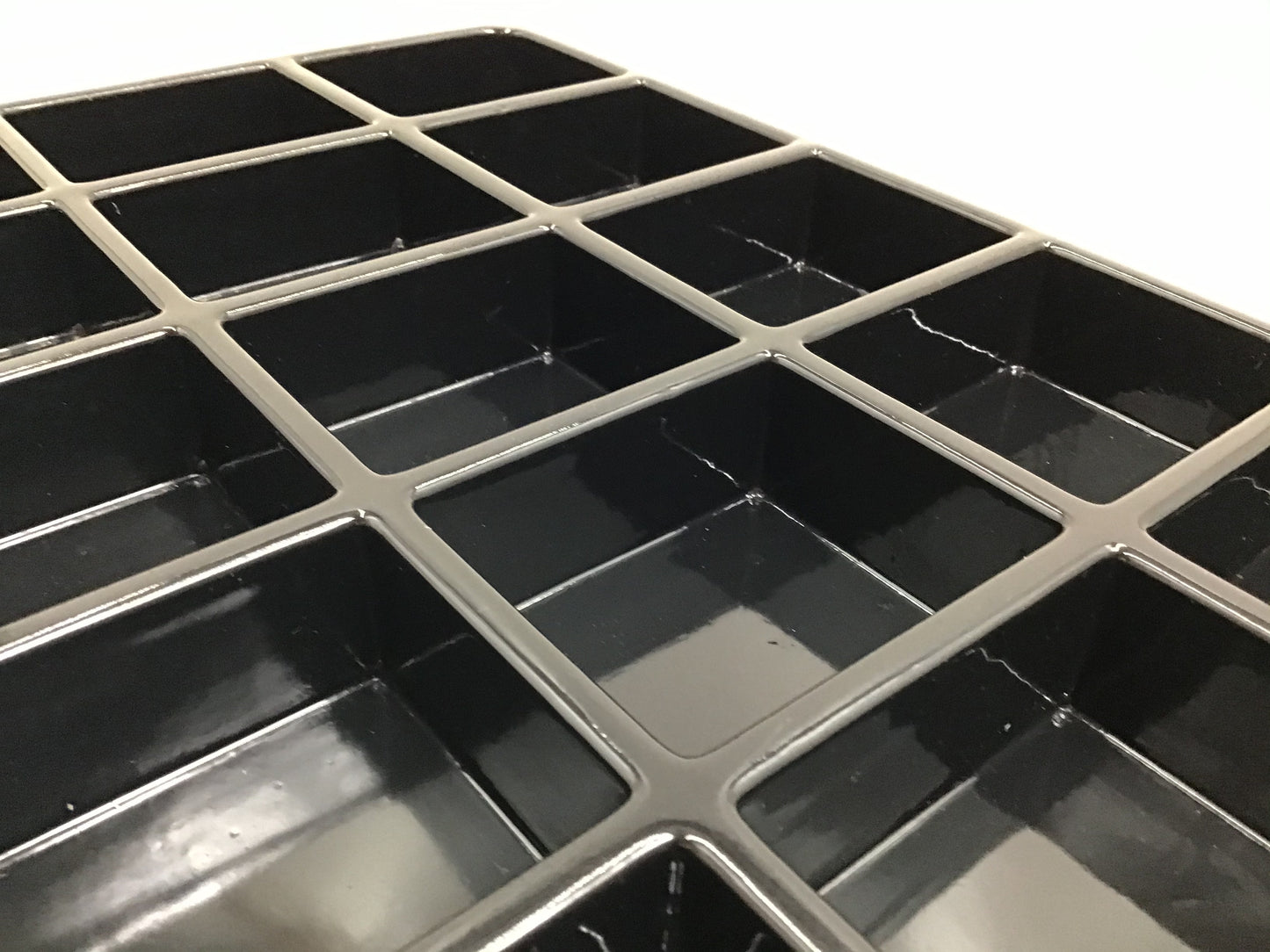 Heavy-Duty Plastic Stackable Trays